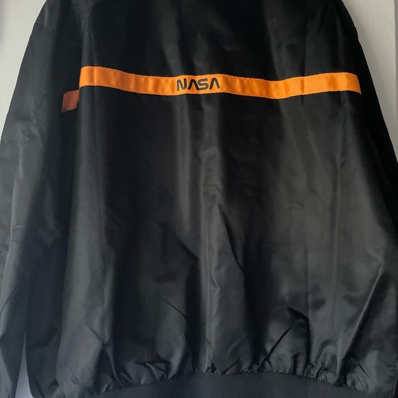 NASA Bomber Jacket - Picture 3 of 5